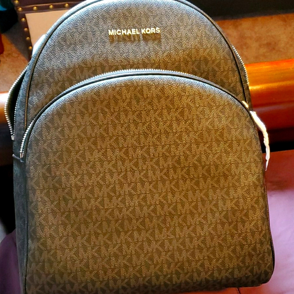 Michael Kors Abbey Backpack Largest